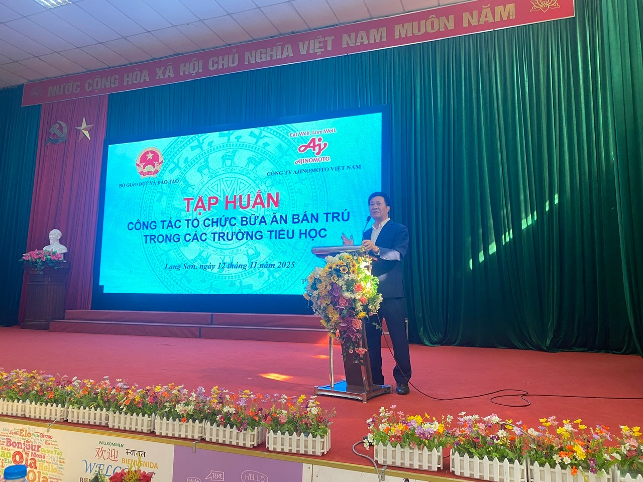 Tập huấn về công tác tổ chức Bữa ăn bán trú  cho các trường phổ thông có cấp tiểu học tỉnh Lạng Sơn