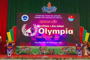 TRƯỜNG THPT CHUYÊN CHU VĂN AN TỔ CHỨC THÀNH CÔNG CHUNG KẾT “ĐƯỜNG LÊN ĐỈNH OLYMPIA” NĂM 2022-2023