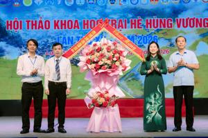 TRƯỜNG THPT CHUYÊN CHU VĂN AN TỔ CHỨC THÀNH CÔNG HỘI THẢO KHOA HỌC TRẠI HÈ HÙNG VƯƠNG LẦN THỨ XX